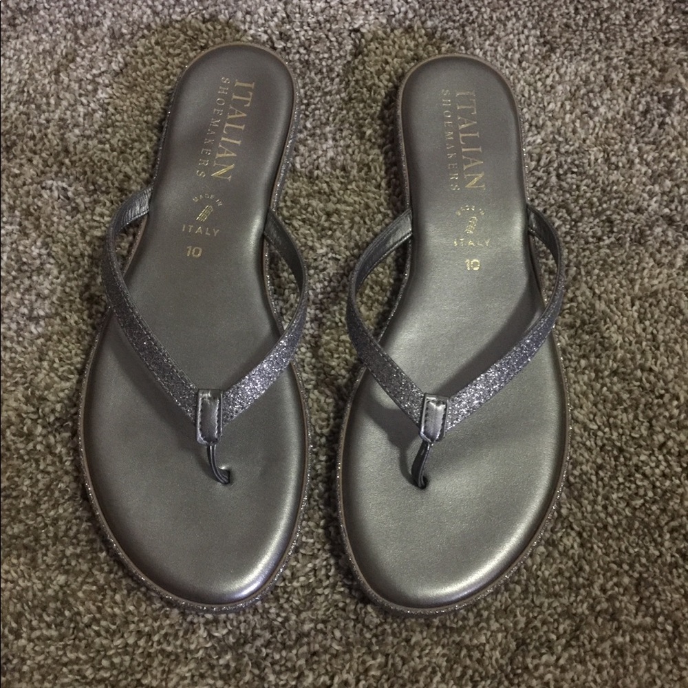 Italian Shoemakers Wendi Flip Flops